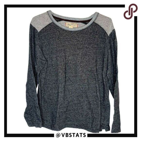Tommy Bahama Gray-Silver Soft LS Top size Large - Picture 1 of 4